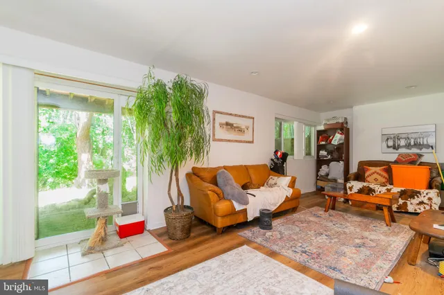 $540,000 | 5258 Patriot Lane, Columbia, MD 21045