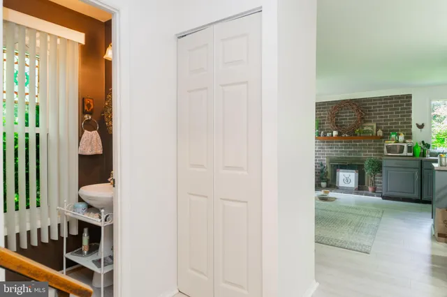 $540,000 | 5258 Patriot Lane, Columbia, MD 21045