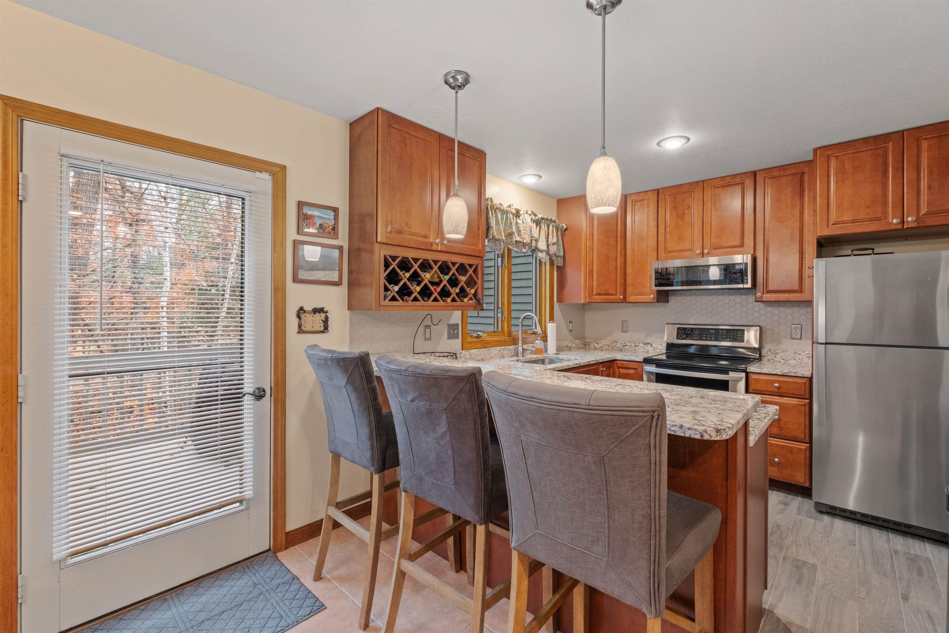 140 Forest Ridge Drive, Unit 3 Lincoln, NH 03251 - Photo 13 of 33