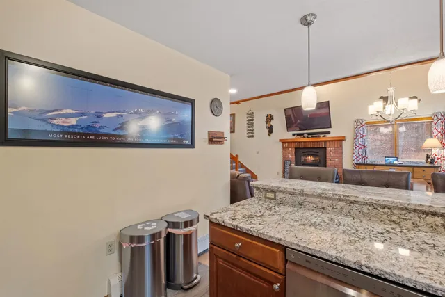 $650,000 | 140 Forest Ridge Drive, Unit 3, Lincoln, NH 03251