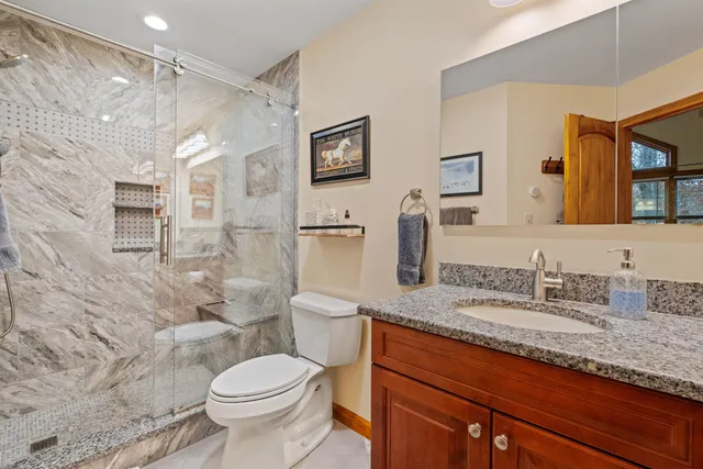 $650,000 | 140 Forest Ridge Drive, Unit 3, Lincoln, NH 03251