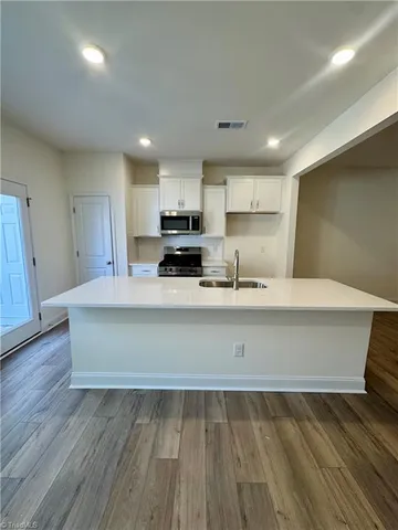 $289,990 | 1244 Hammond Drive, Mebane, NC 27302