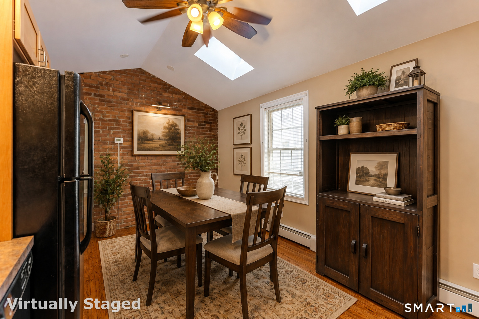 31 Suffield Street Windsor Locks, CT 06096 - Photo 6 of 34 Gallery Image 6