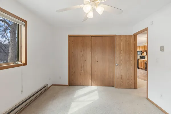 $174,900 | 6625 Buckley Circle, Unit 202, Inver Grove Heights, MN 55076