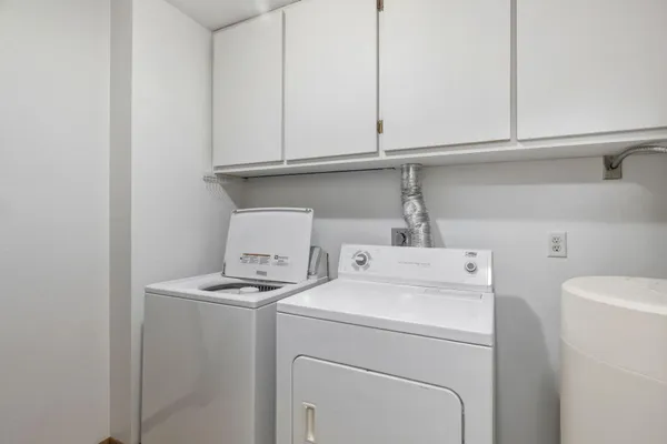 $174,900 | 6625 Buckley Circle, Unit 202, Inver Grove Heights, MN 55076