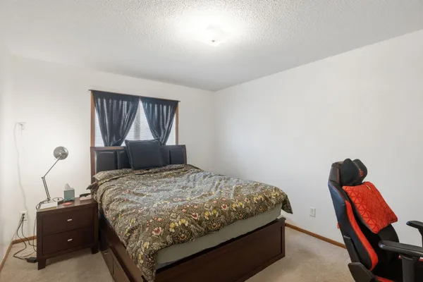 $174,900 | 6625 Buckley Circle, Unit 202, Inver Grove Heights, MN 55076