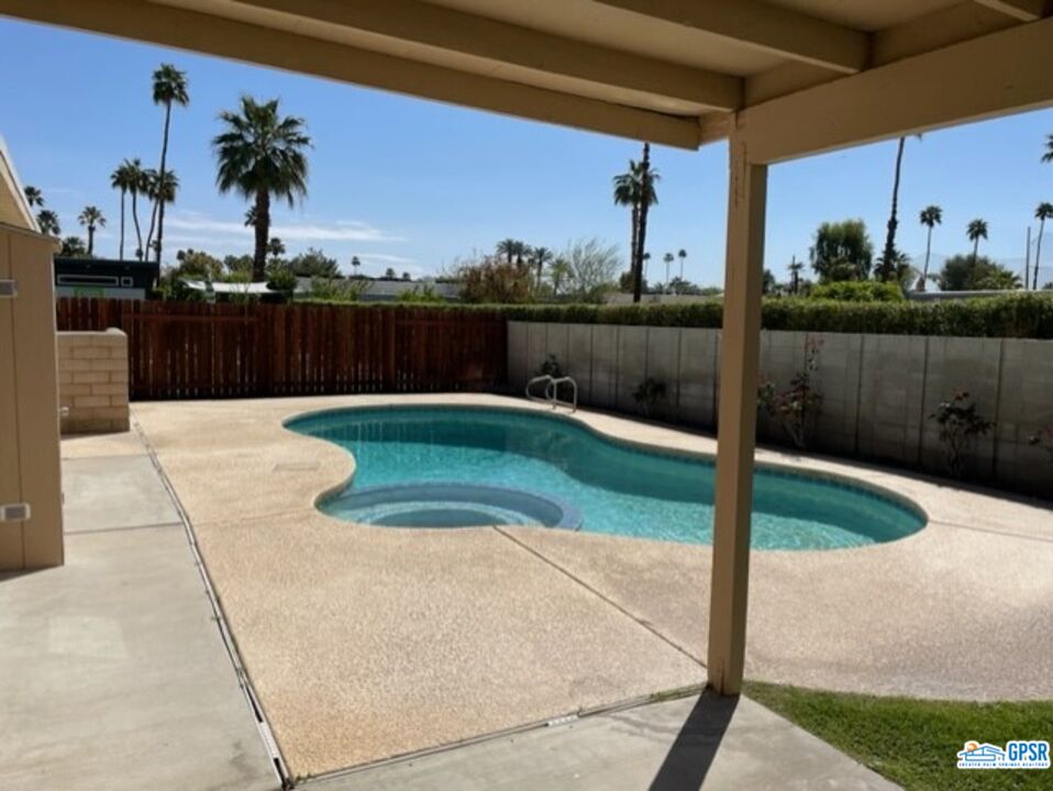70161 Chappel Road Rancho Mirage, CA 92270 - Photo 20 of 20 a view of a backyard