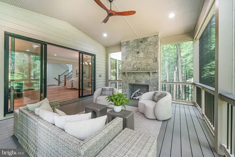 $3,699,999 | 2210 Trott Avenue, Vienna, VA 22181