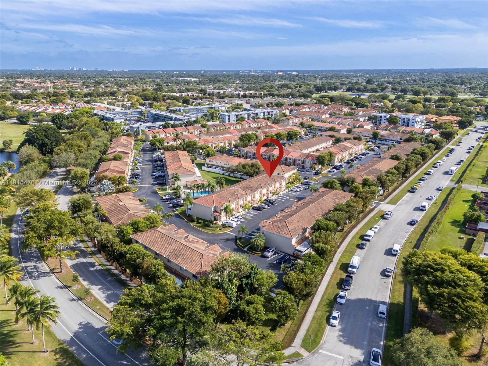 6263 Southwest 139th Avenue Miami, FL 33183 - Photo 35 of 38 an aerial view of a city