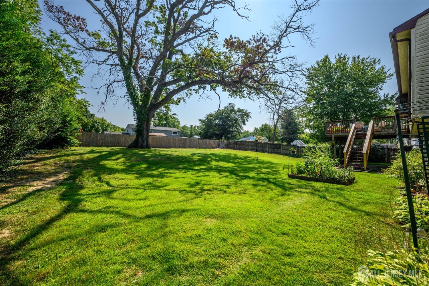 49 University Road East Brunswick, NJ 08816 - Photo 13 of 33 Gallery Image 13