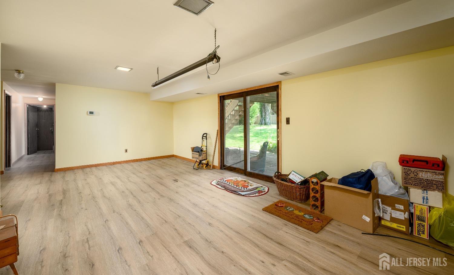 49 University Road East Brunswick, NJ 08816 - Photo 24 of 33 Gallery Image 24