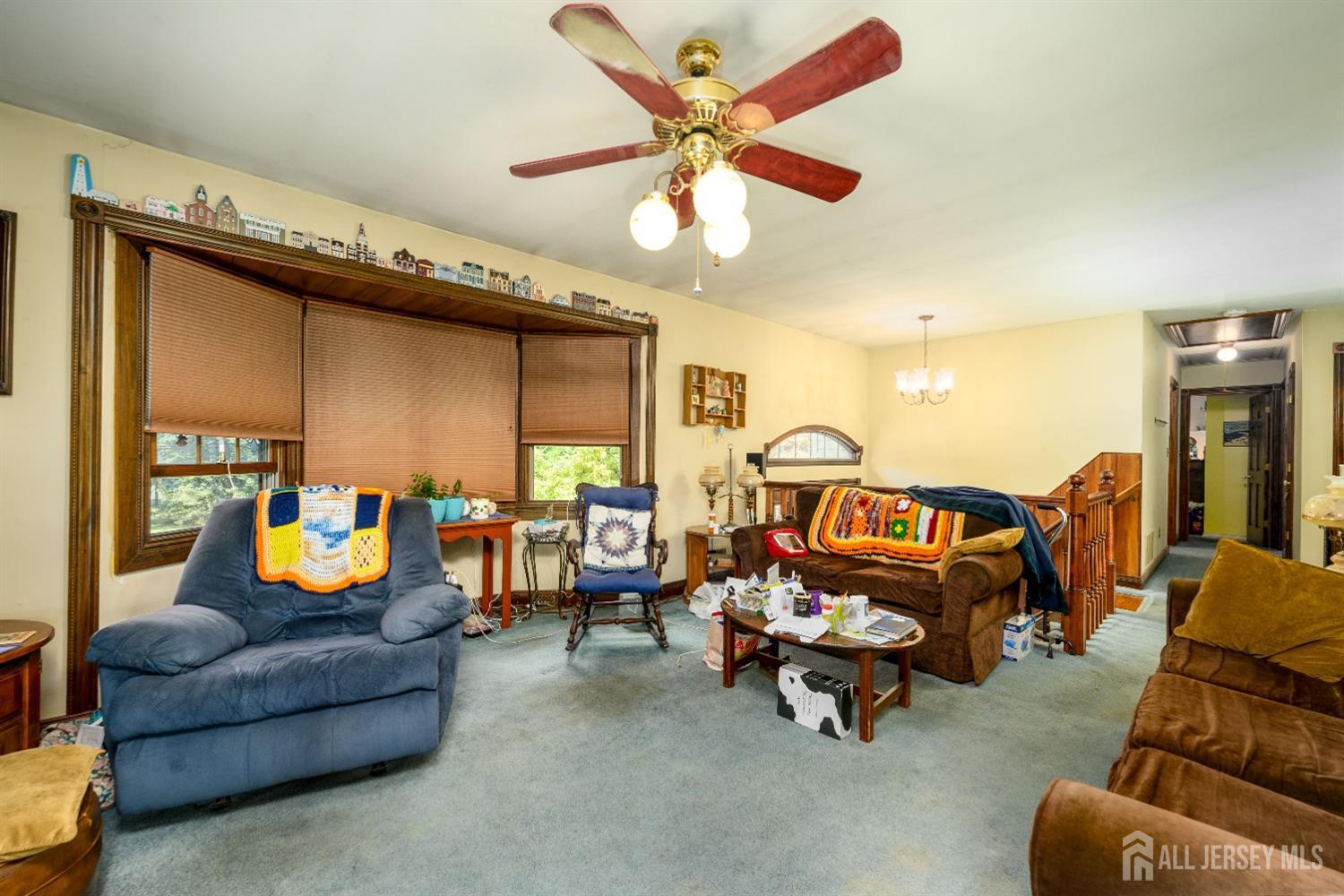 49 University Road East Brunswick, NJ 08816 - Photo 7 of 33 Gallery Image 7