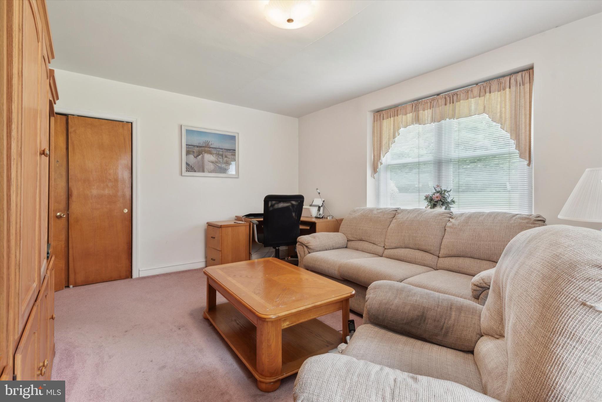 1540 Huntingdon Road Abington, PA 19001 - Photo 20 of 25 Gallery Image 20
