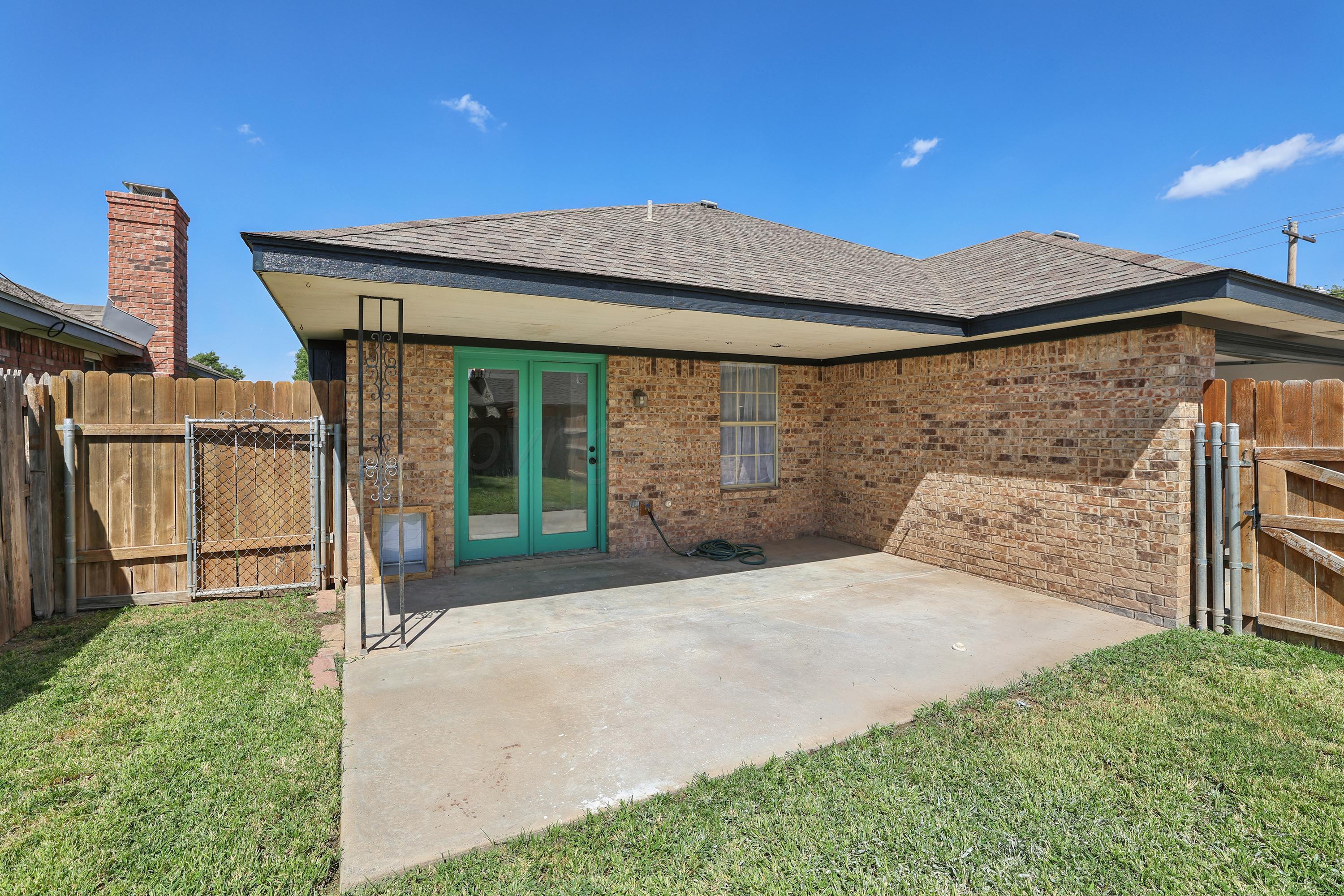 2203 Troveta Drive Amarillo, TX 79110 - Photo 27 of 29 27-Back Patio