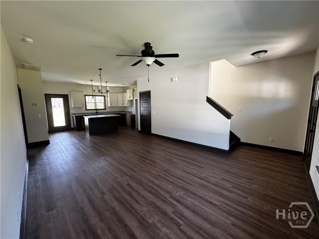 296 Pleasant Hill Road Portal, GA 30450 - Photo 3 of 28 Living/Kitchen