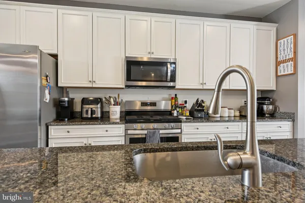 $3,800 | 1306 Hawk Hollow Drive, Crofton, MD 21114