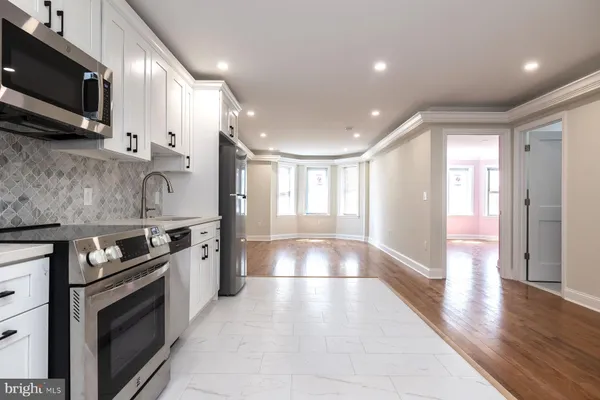$2,850 | 693 Haddon Avenue, Collingswood, NJ 08108