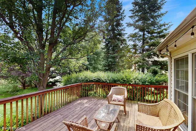 $790,000 | 3432 Redwing Drive, Naperville, IL 60564