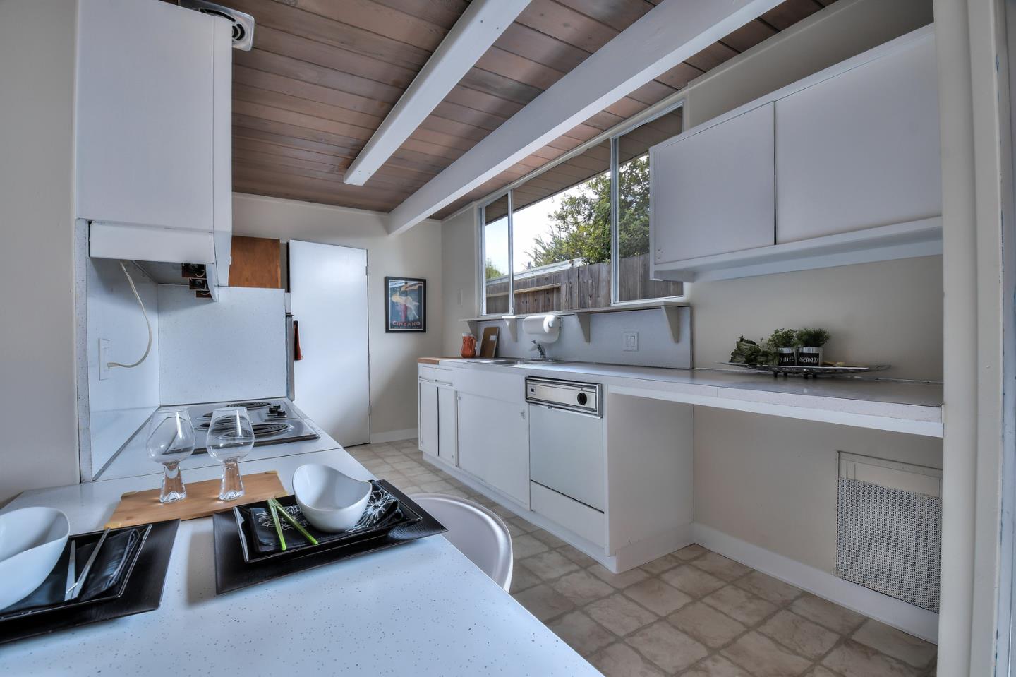 834 Constitution Drive Foster City, CA 94404 - Photo 12 of 34