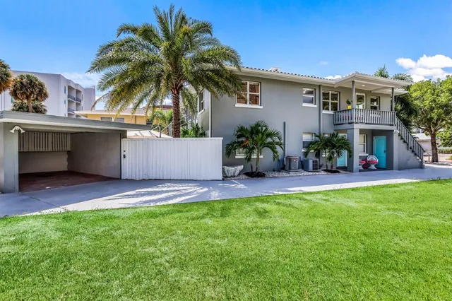 $2,650 | 161 Golden Gate Point, Unit 1, Sarasota, FL 34236