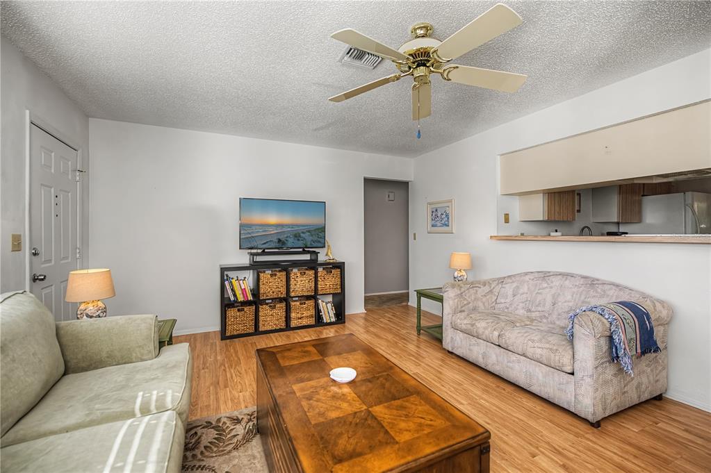 484 Coronado Road Venice, FL 34293 - Photo 10 of 61