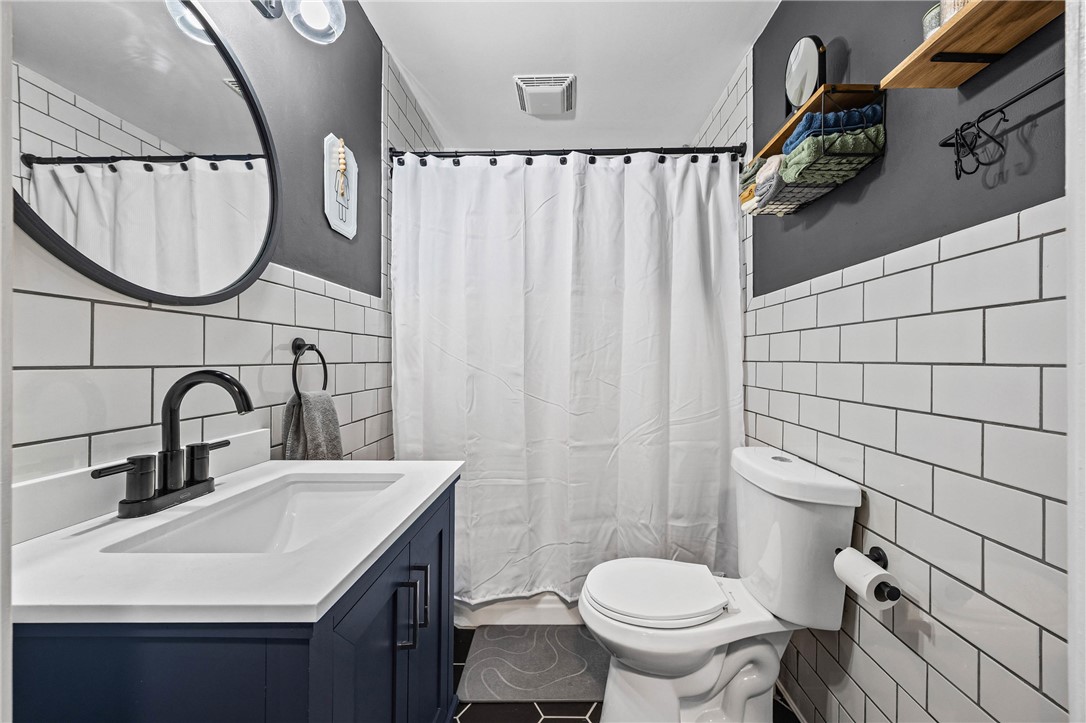 2066 Ridge Road Ontario, NY 14519 - Photo 11 of 21 Gallery Image 11