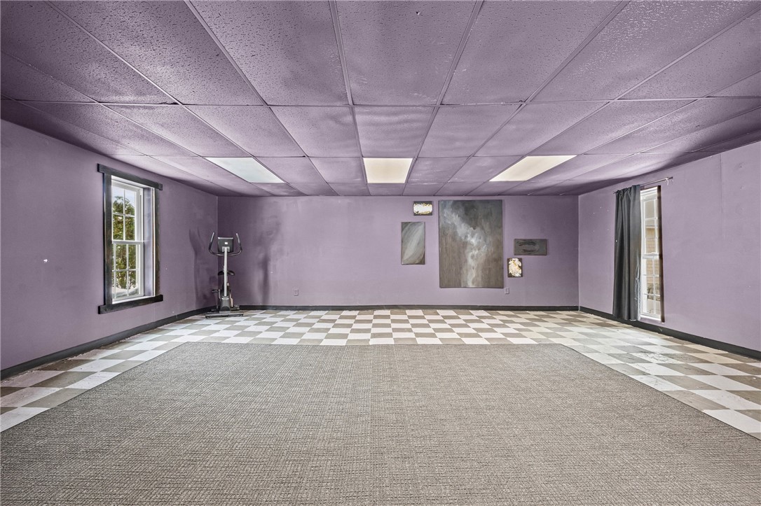 2066 Ridge Road Ontario, NY 14519 - Photo 19 of 21 Gallery Image 19