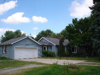 4450 South Custer Road Monroe, MI 48161 - Photo 3 of 4 463464-2.JPG