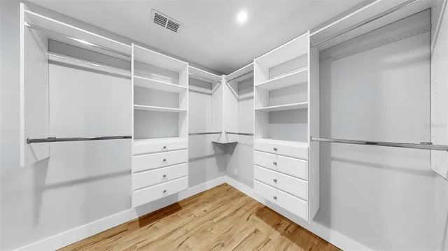 $399,000 | 662 Yardarm Drive, Apollo Beach, FL 33572