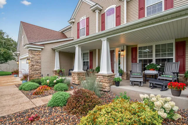 $634,900 | 6691 Timber Ridge Ln Court South, Cottage Grove, MN 55016