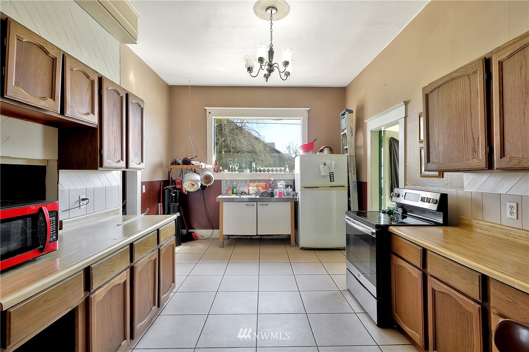 1024 Duryea Street Raymond, WA 98577 - Photo 12 of 23 Gallery Image 12