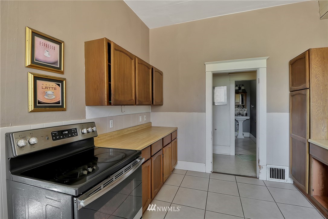 1024 Duryea Street Raymond, WA 98577 - Photo 14 of 23 Gallery Image 14