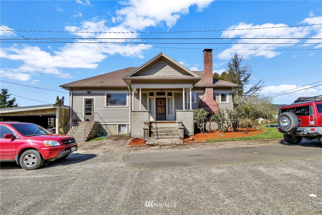 1024 Duryea Street Raymond, WA 98577 - Photo 4 of 23 Gallery Image 4