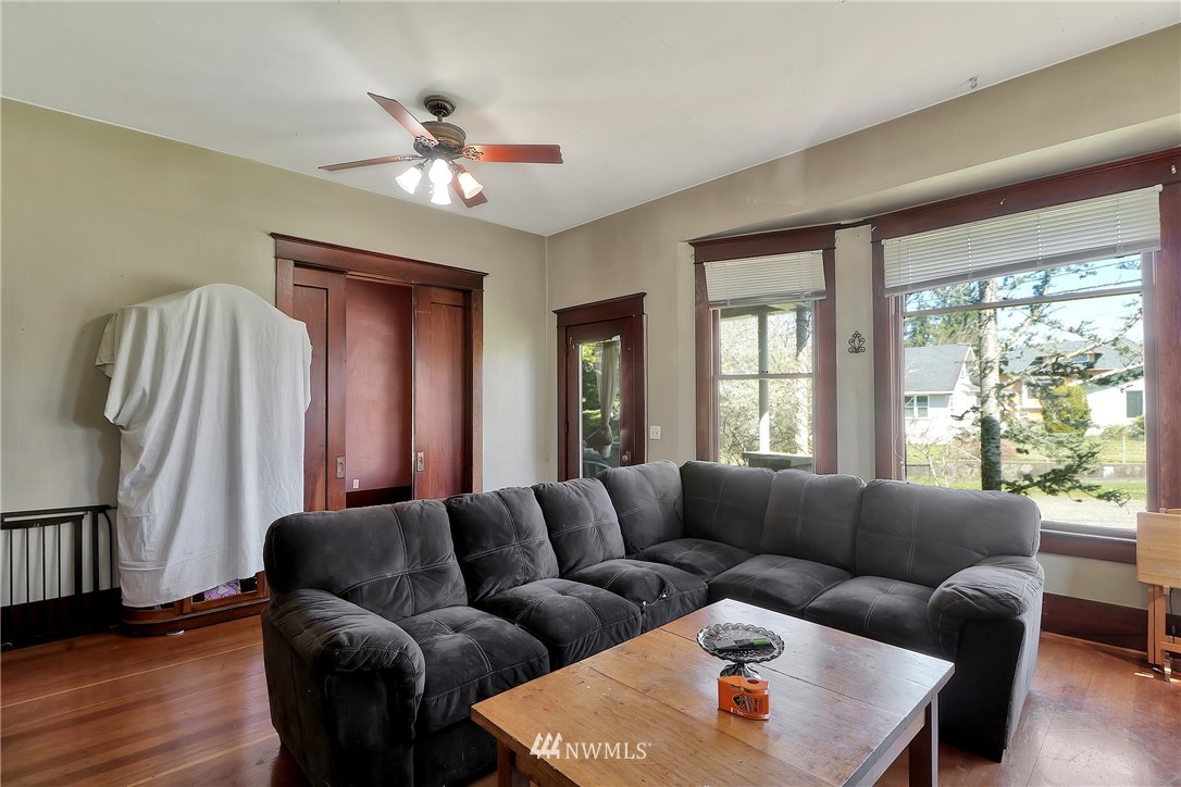 1024 Duryea Street Raymond, WA 98577 - Photo 7 of 23 Gallery Image 7