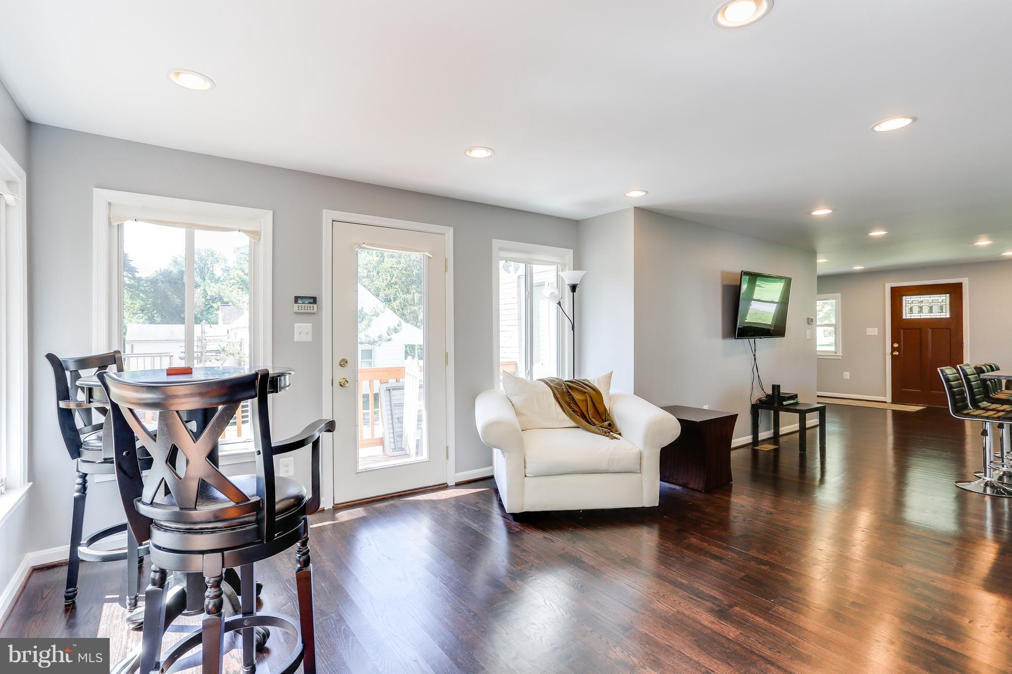 17709 Norwood Road Sandy Spring, MD 20860 - Photo 10 of 29 Family Room