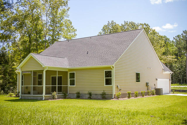 2008 Tacoma Circle Ridgeville, SC 29472 - Photo 2 of 18 Rear View