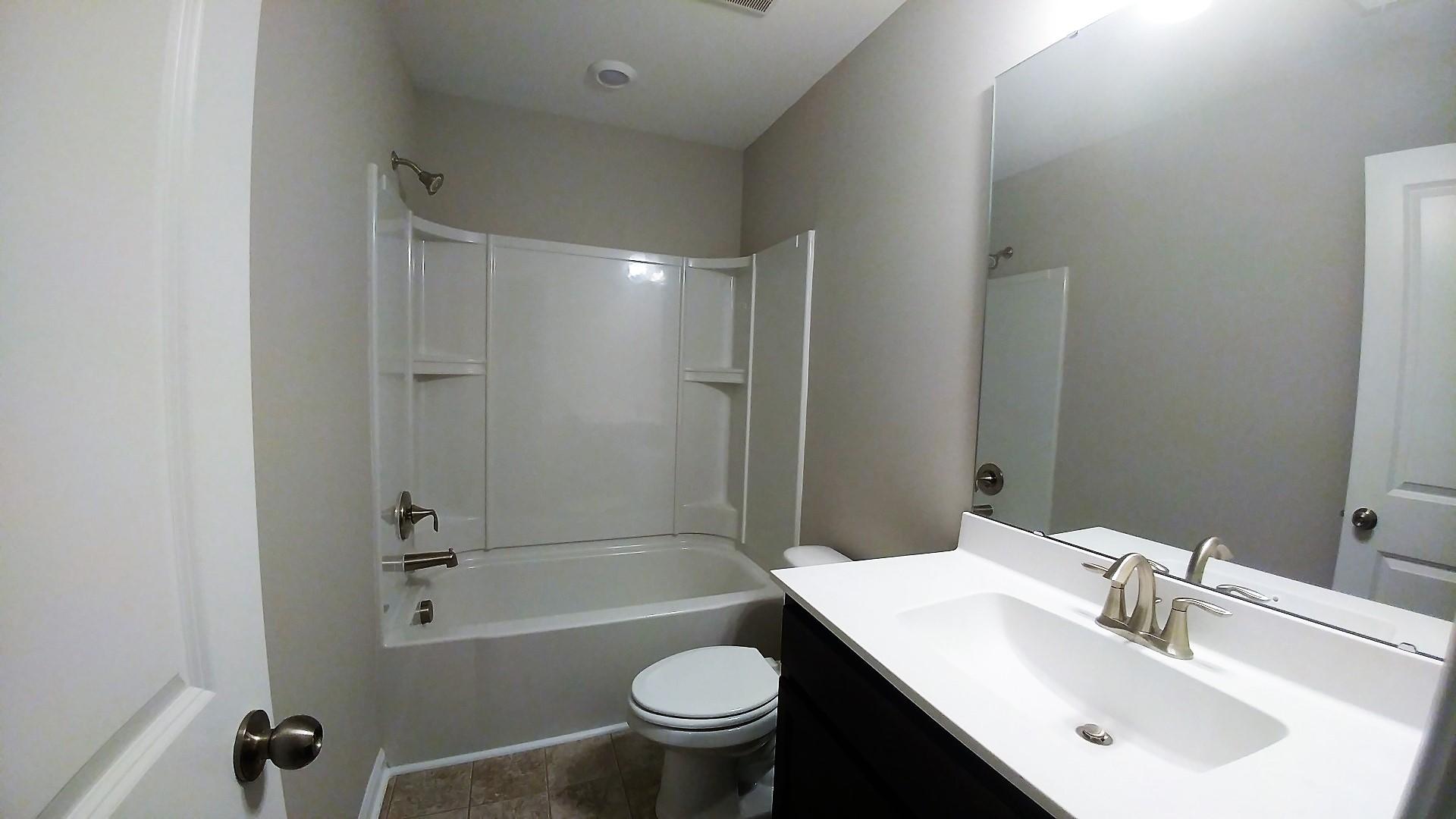 2008 Tacoma Circle Ridgeville, SC 29472 - Photo 17 of 18 Bath 3 upstairs
