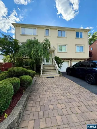 $3,000 | 3 Teresa Court, Unit 1, Moonachie, NJ 07074