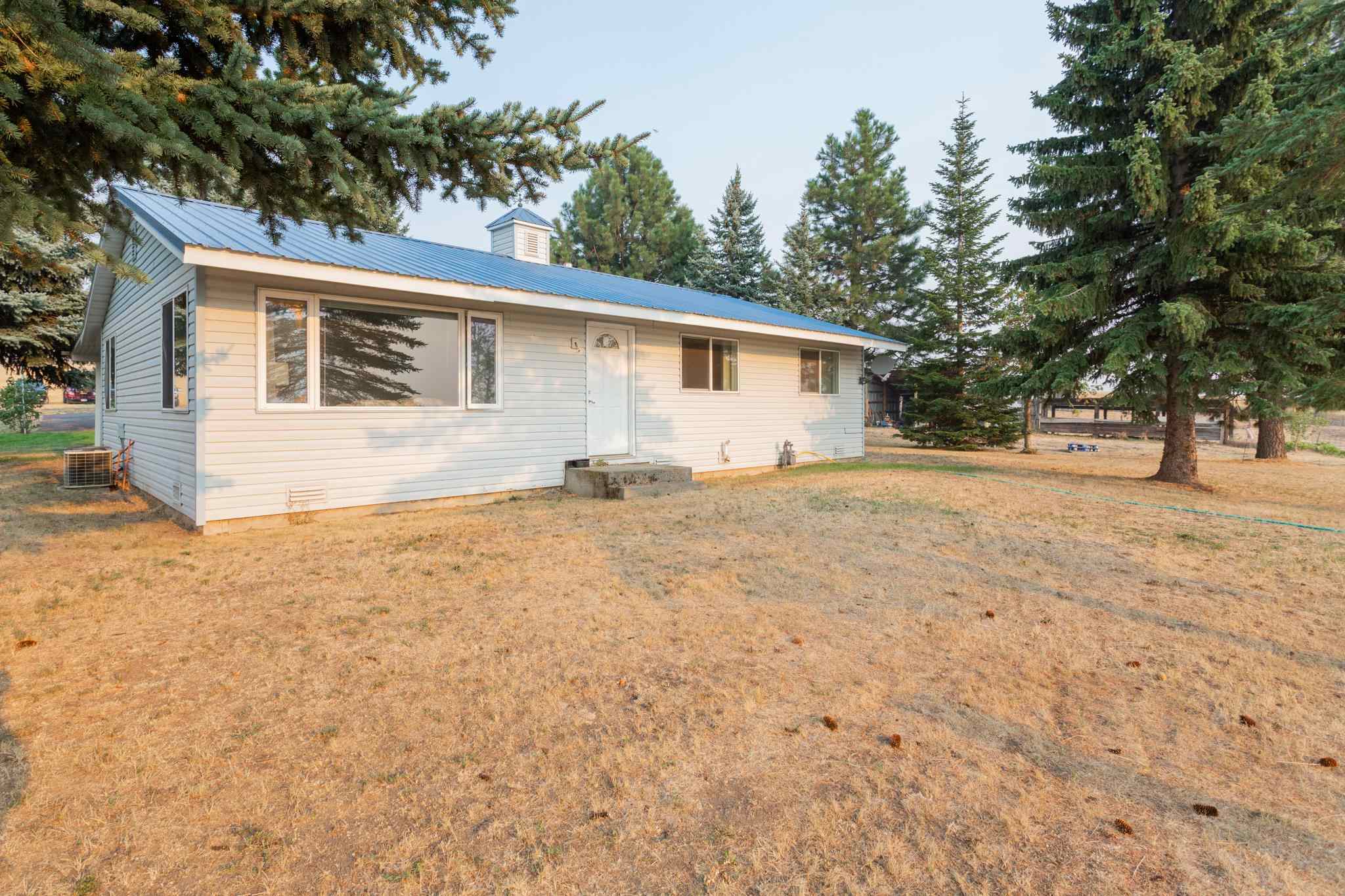 12612 South Jackson Road Mica, WA 99023 - Photo 22 of 38