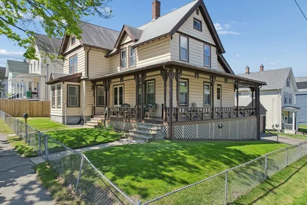 $495,000 | 216 Walnut Street, Clinton, MA 01510