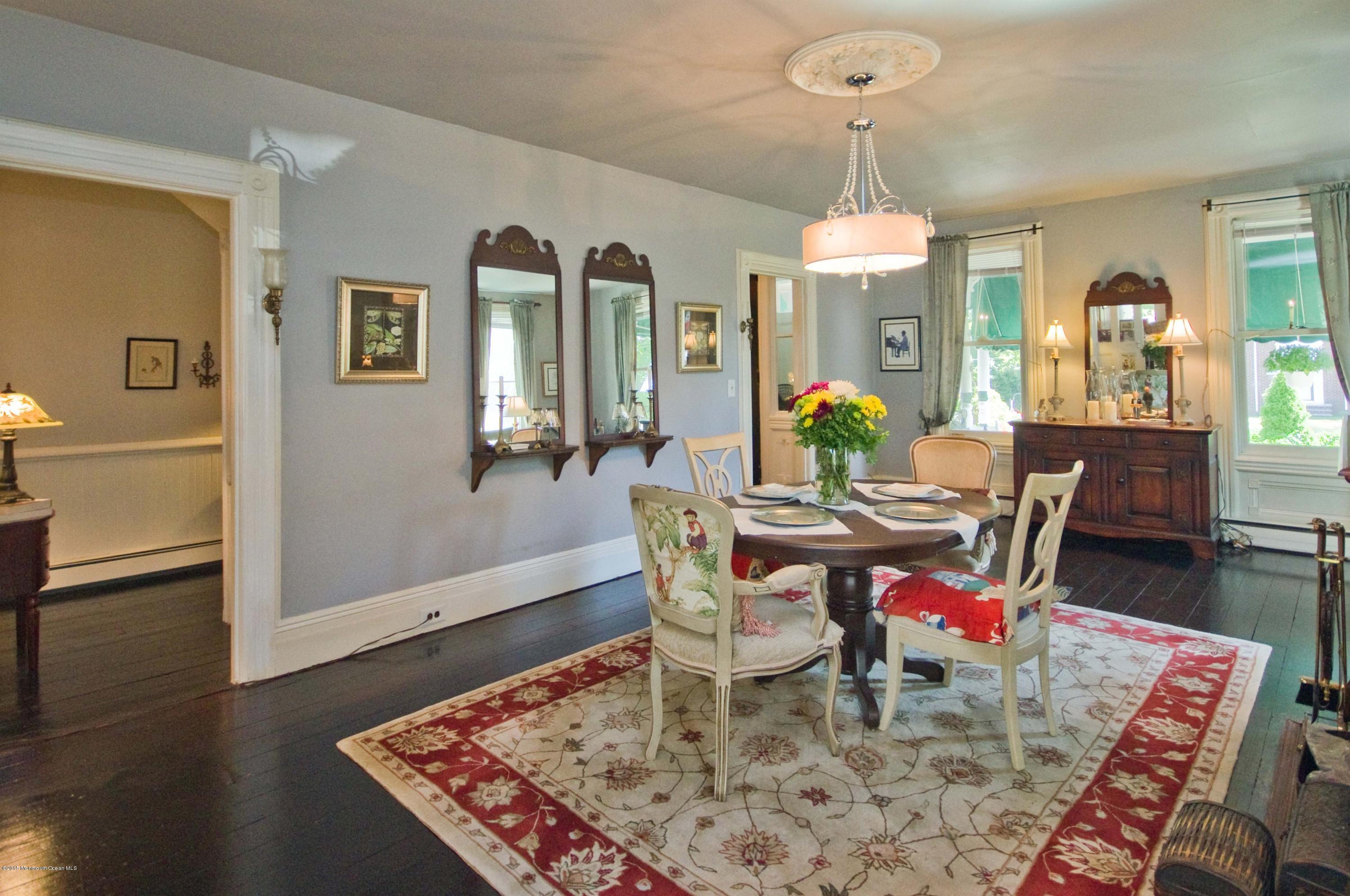 622 Holmdel Road Hazlet, NJ 07730 - Photo 8 of 33 DINING ROOM (2)