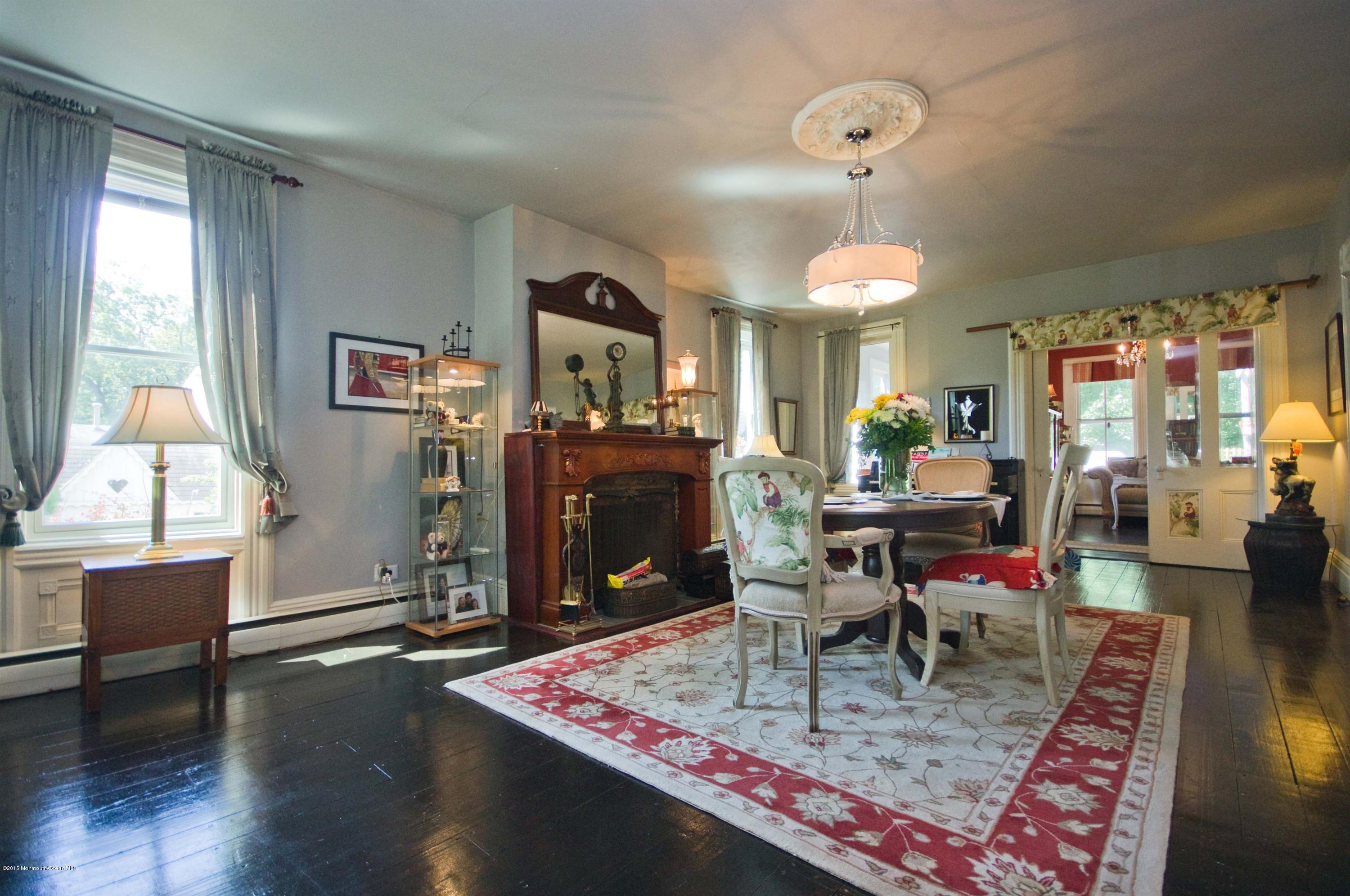 622 Holmdel Road Hazlet, NJ 07730 - Photo 9 of 33 DINING ROOM