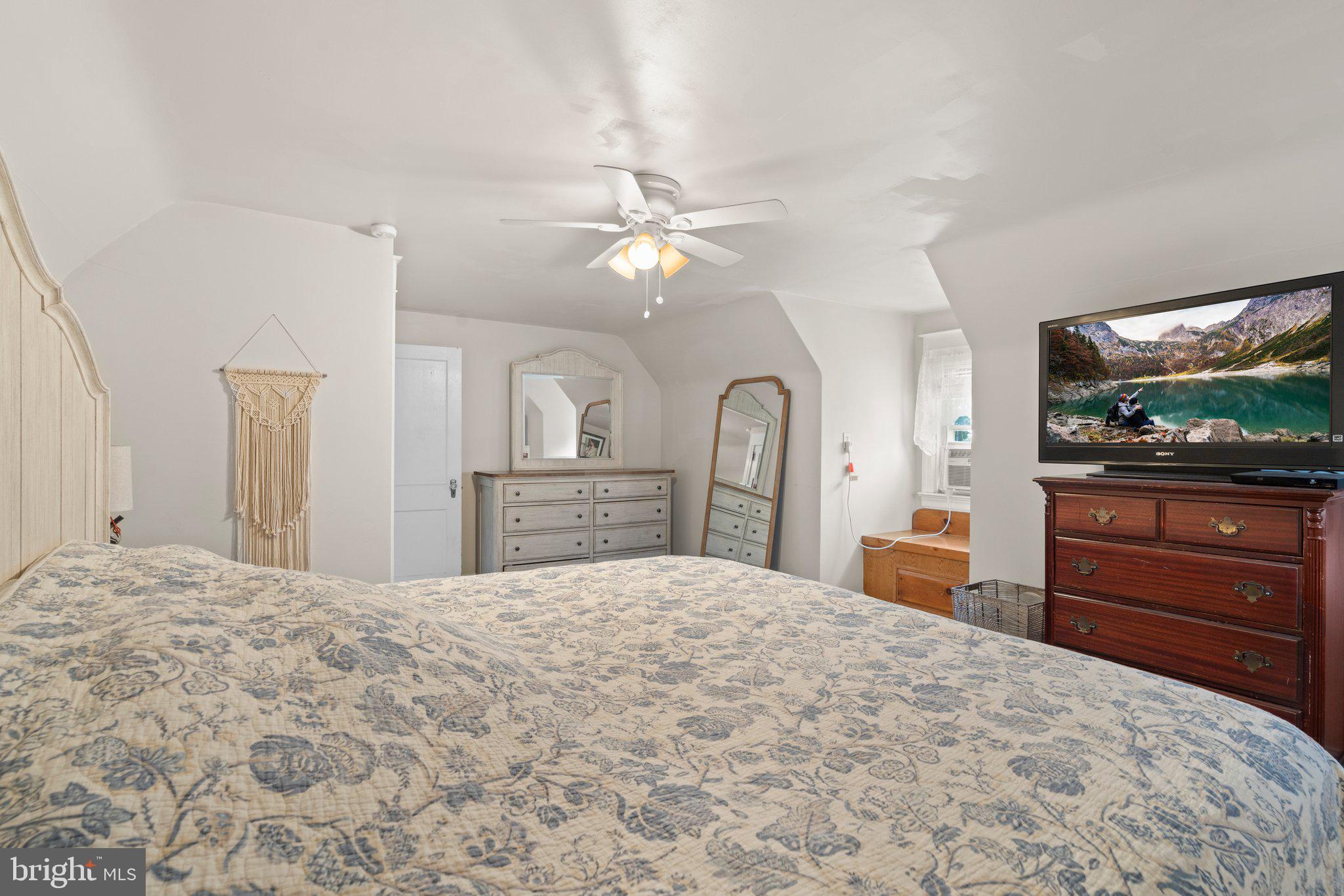 1425 Stuckert Road Warrington, PA 18976 - Photo 23 of 45 Gallery Image 23