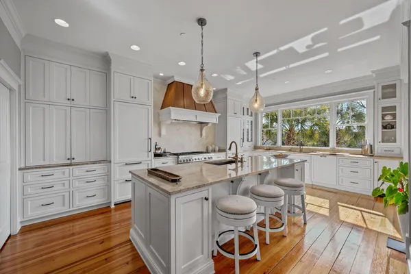 $1,745,000 | 355 Park Avenue Southwest, Aiken, SC 29801