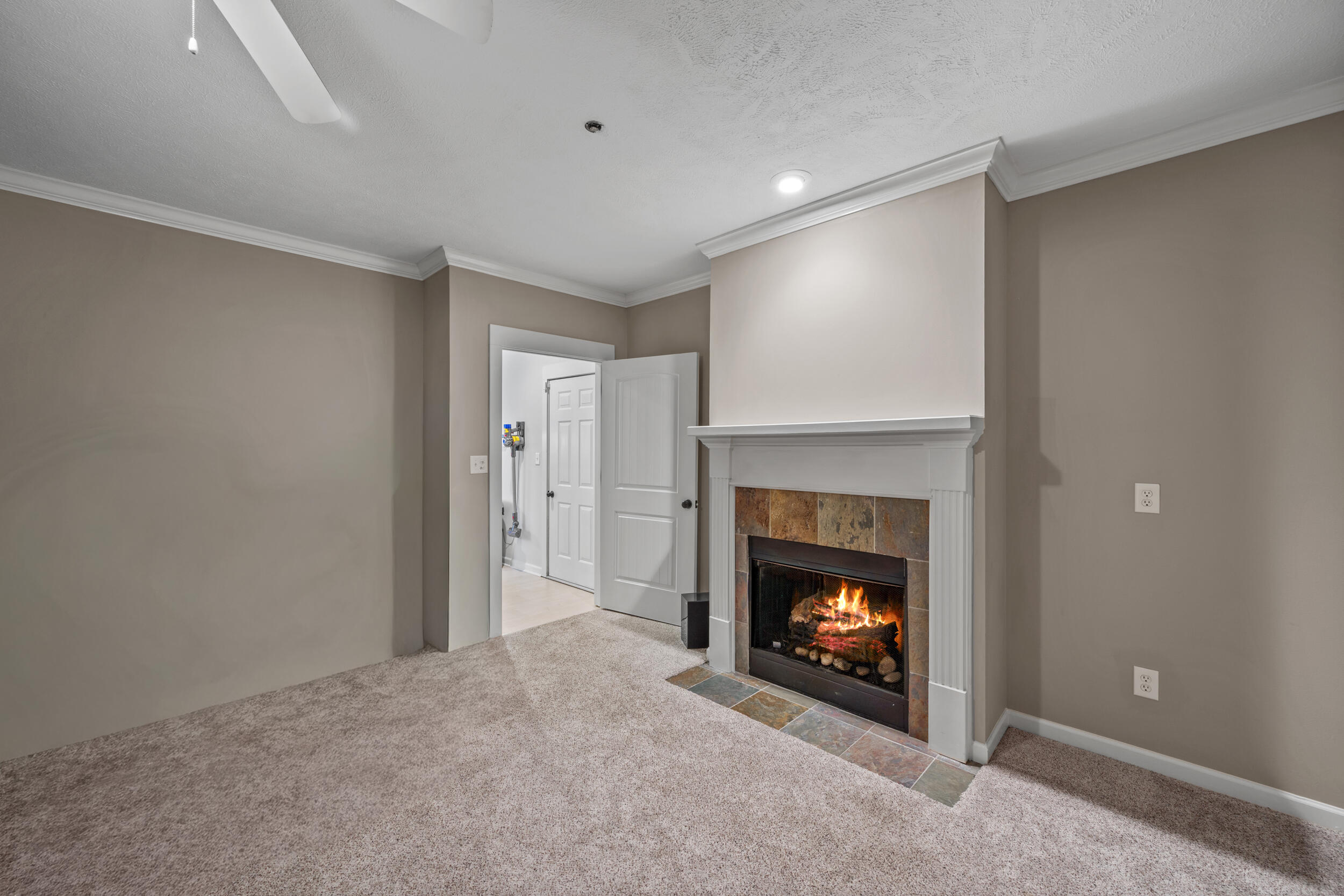 355 Park Avenue Southwest Aiken, SC 29801 - Photo 50 of 83 Den/Media Room/Use Your Way!