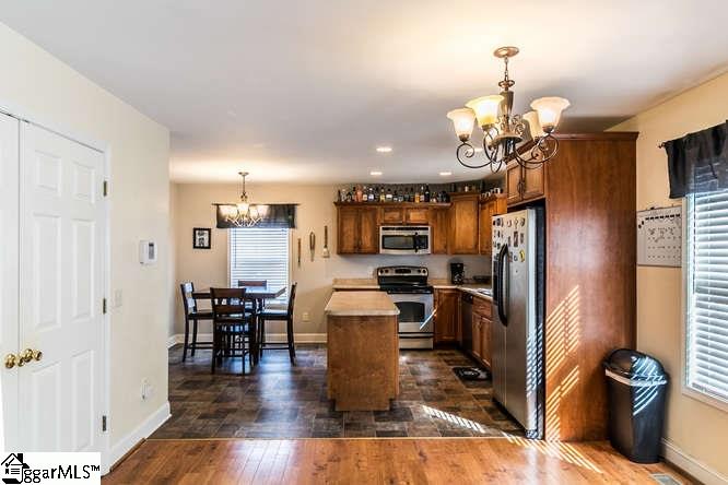 500 Harper Street Honea Path, SC 29654 - Photo 7 of 25