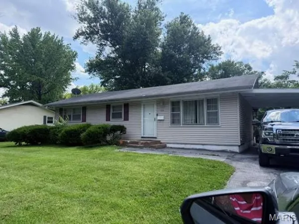 $90,000 | 113 Forestwood Drive, St. Louis, MO 63135