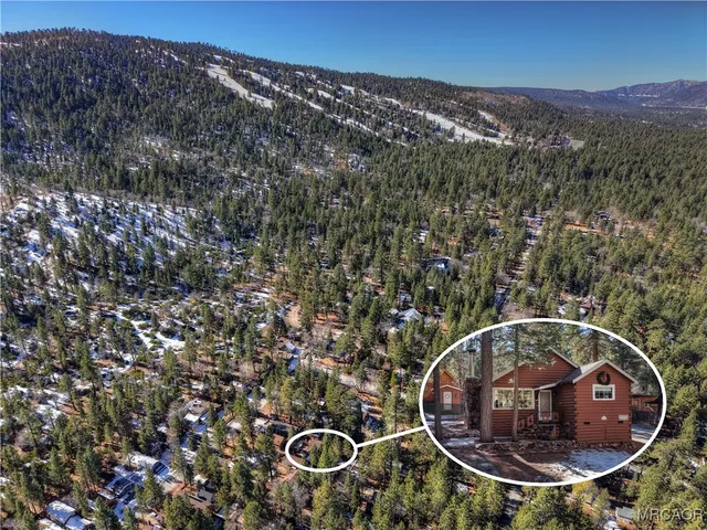 a picture of a room with kitchen