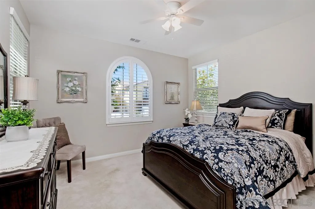 31802 Country View Road Temecula, CA 92591 - Photo 10 of 25 Gallery Image 10