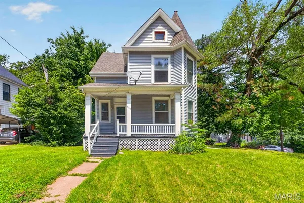 $230,000 | 7403 Commonwealth Avenue, St. Louis, MO 63143